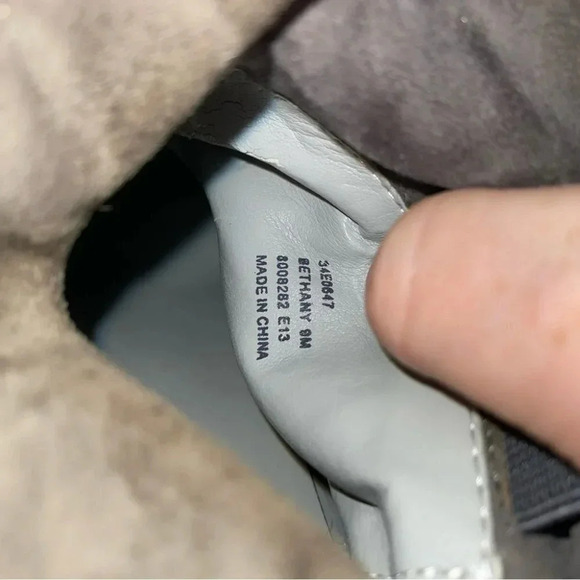 Calvin Klein Bethany 9M taupe brown suede 3” heel ankle boots - Picture 8 of 9